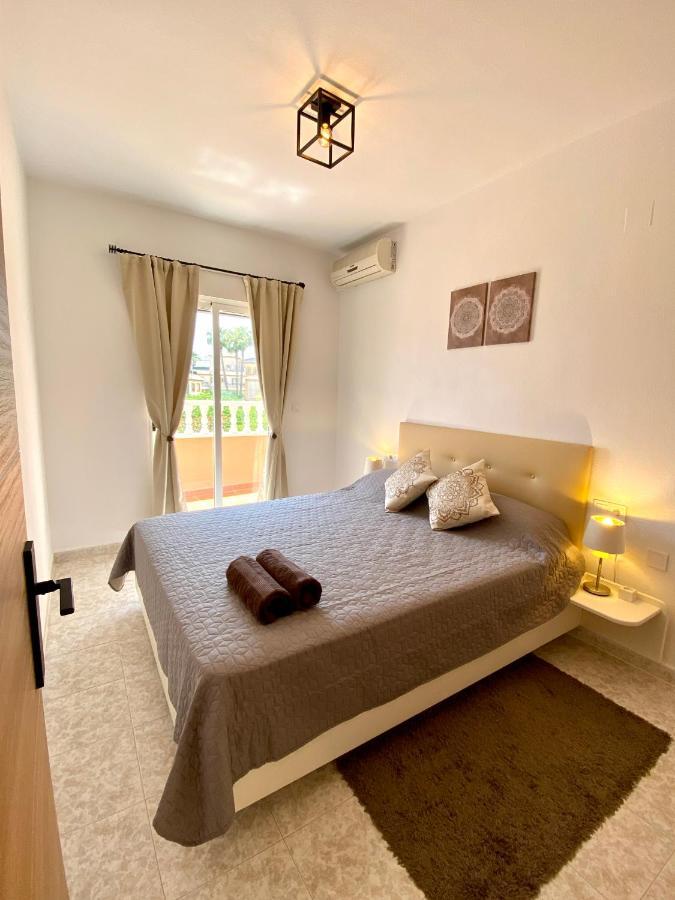 Olive Tree Bungalow La Zenia Dehesa de Campoamor  Exteriör bild